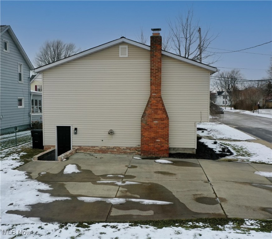 907 Plum Street Fairport Harbor OH 44077