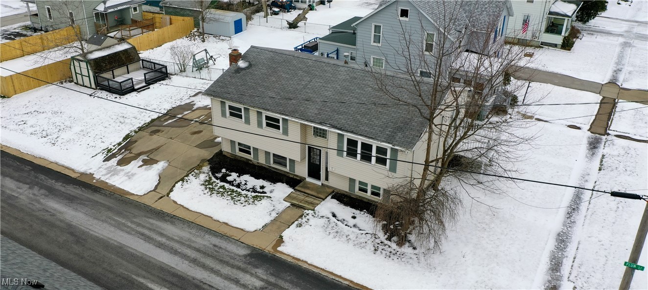 907 Plum Street Fairport Harbor OH 44077