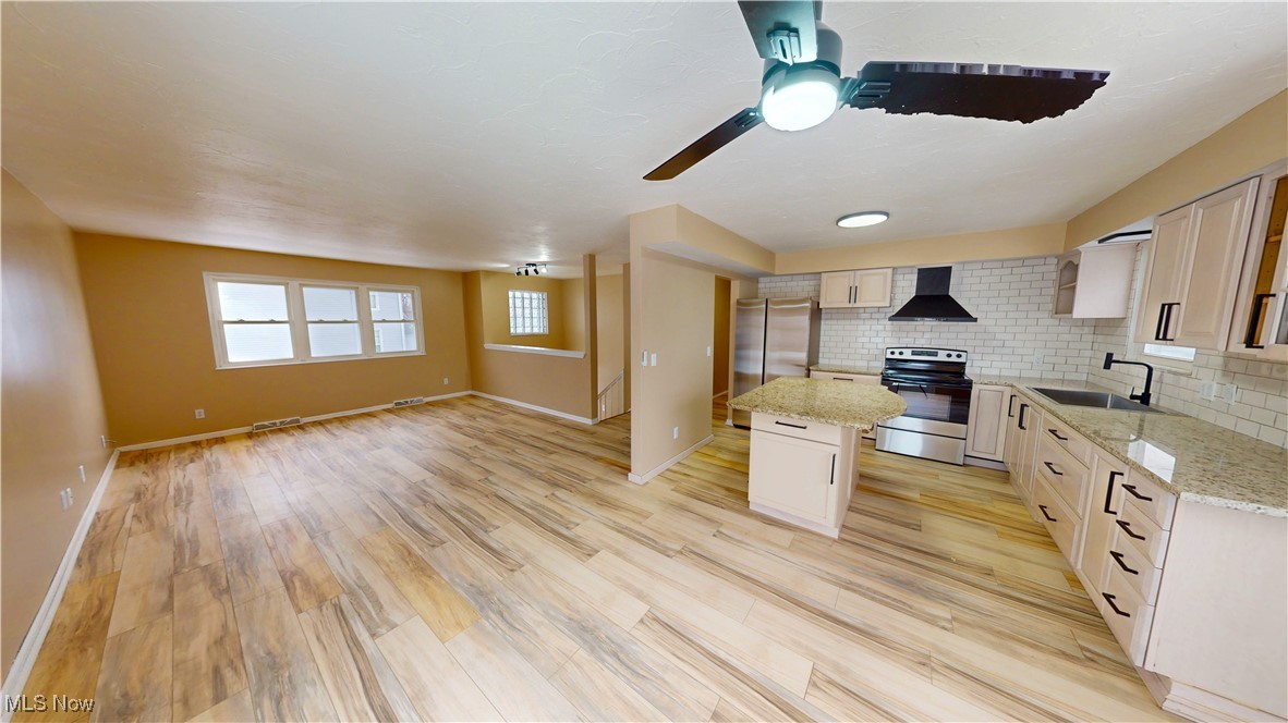 907 Plum Street Fairport Harbor OH 44077