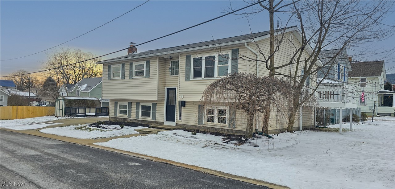 907 Plum Street Fairport Harbor OH 44077