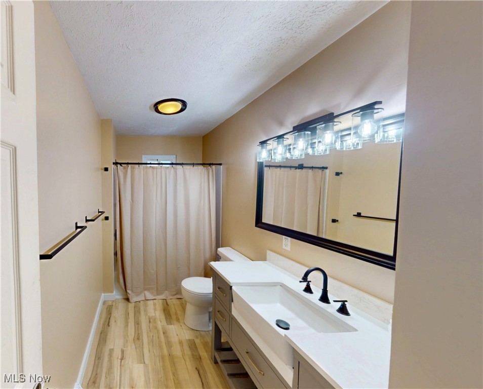 907 Plum Street Fairport Harbor OH 44077