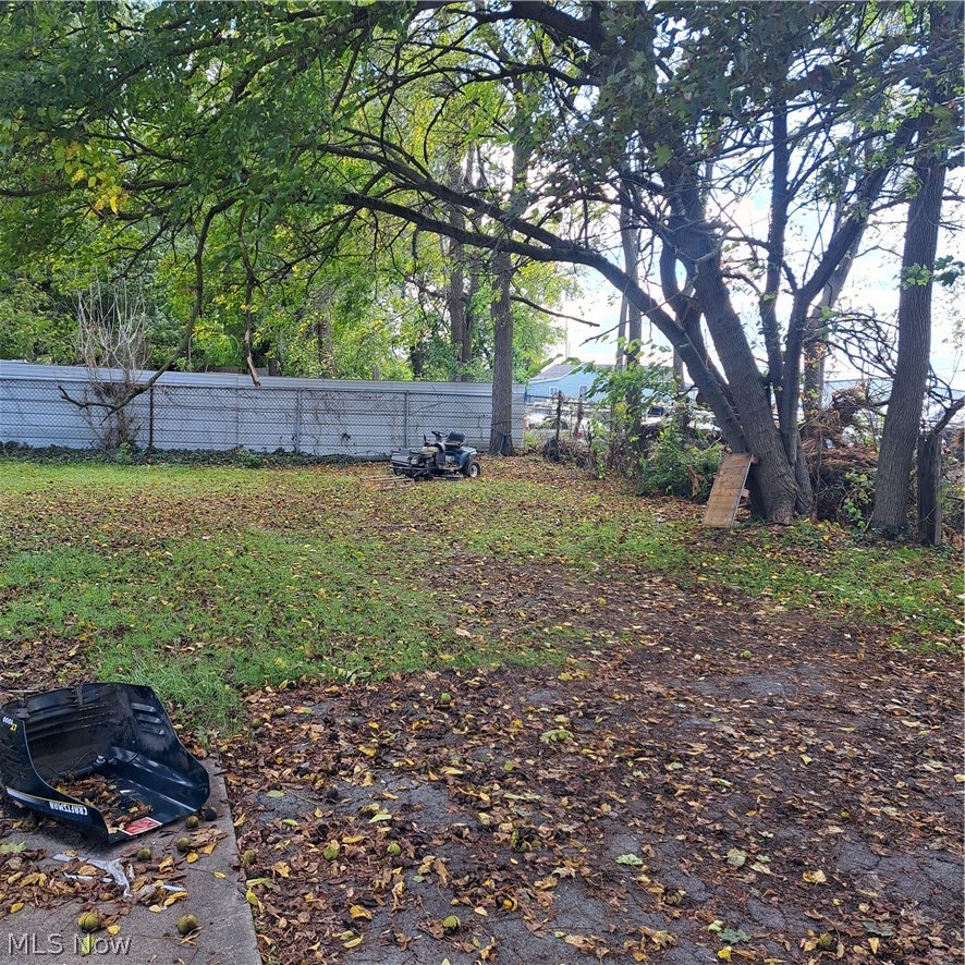 1021 Oak Street Youngstown OH 44506