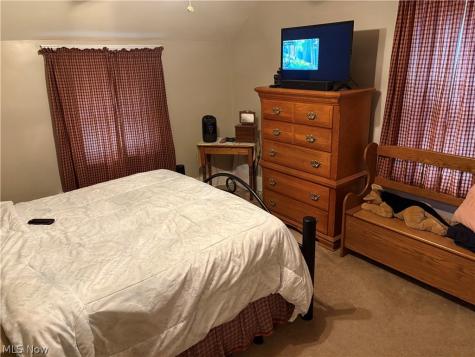 308 Hyde Avenue Niles OH 44446