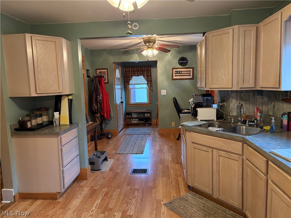 308 Hyde Avenue Niles OH 44446