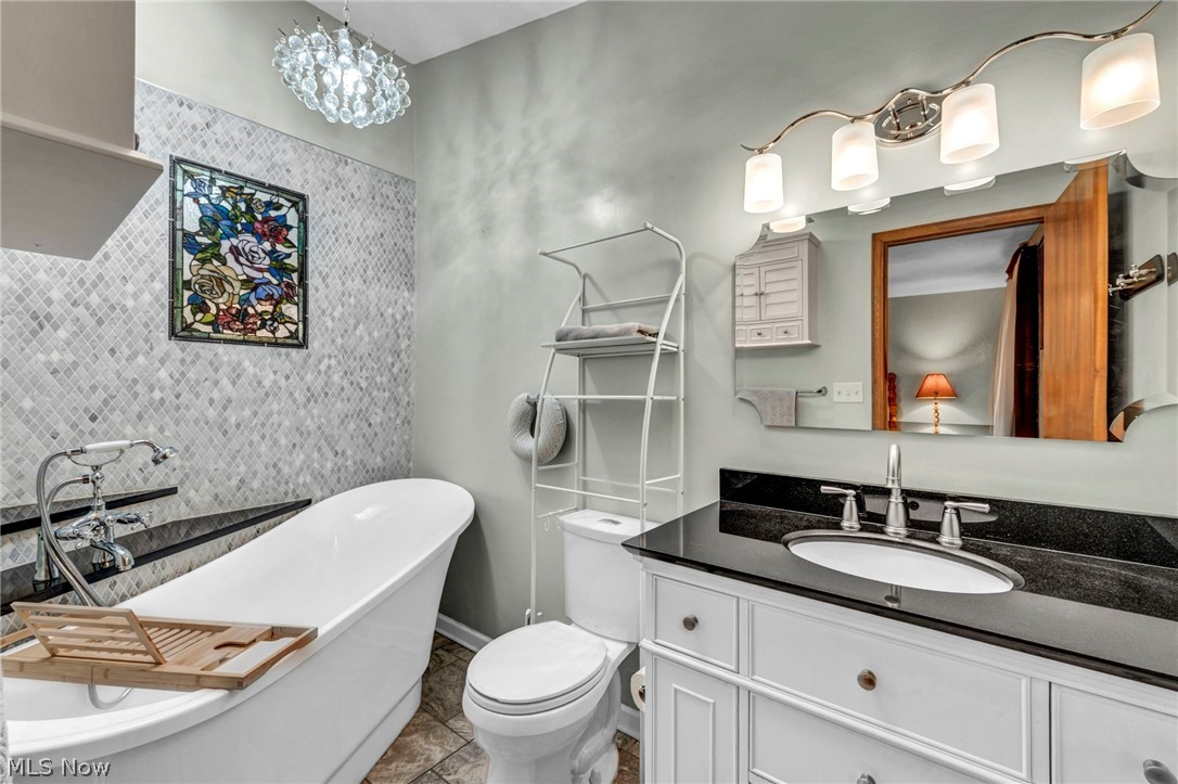 2608 Pine Oak Court Niles OH 44446