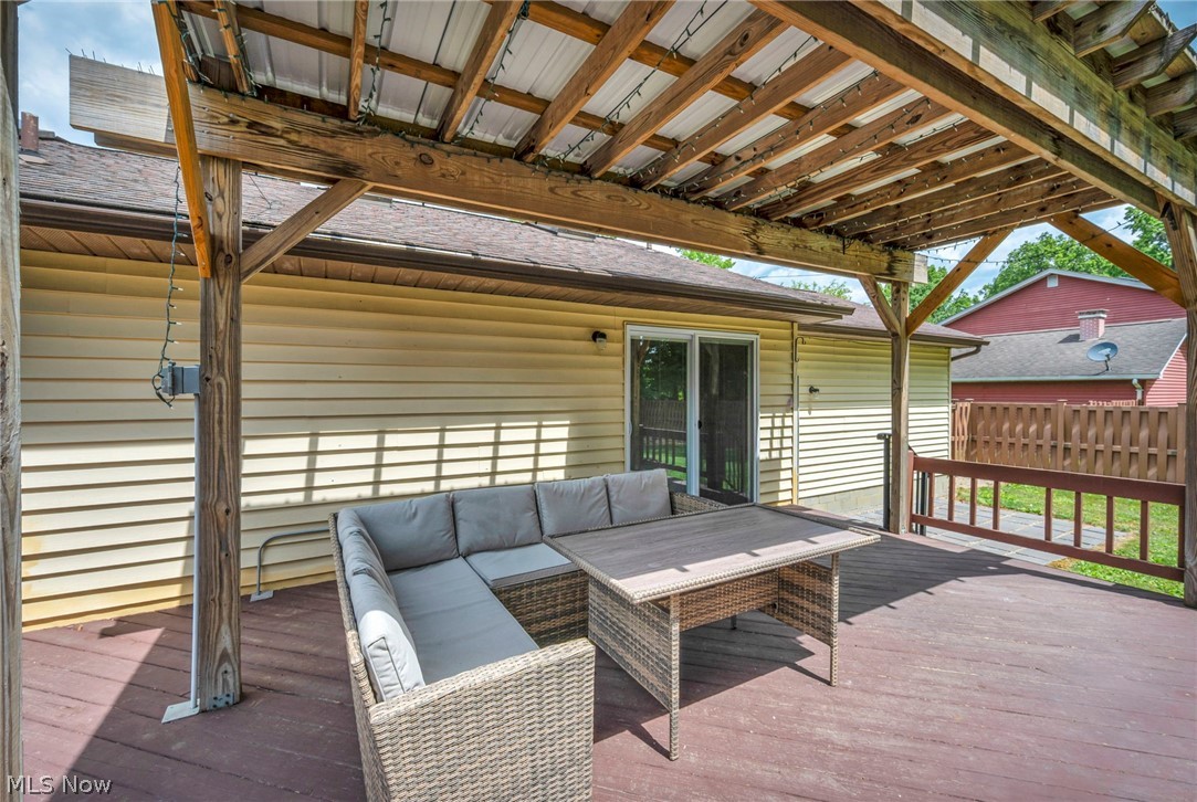 2608 Pine Oak Court Niles OH 44446