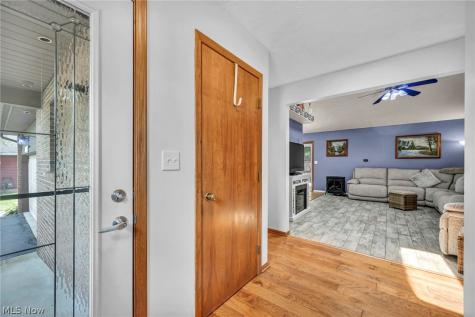 2608 Pine Oak Court Niles OH 44446