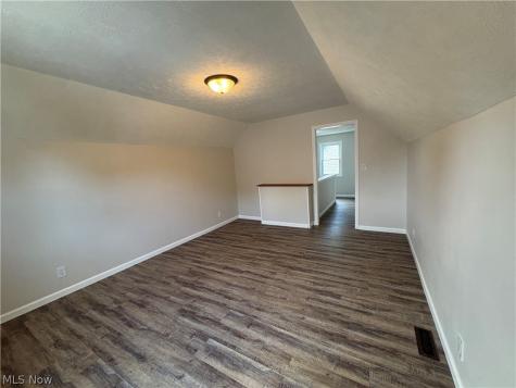 3007 Ingleside Drive Parma OH 44134