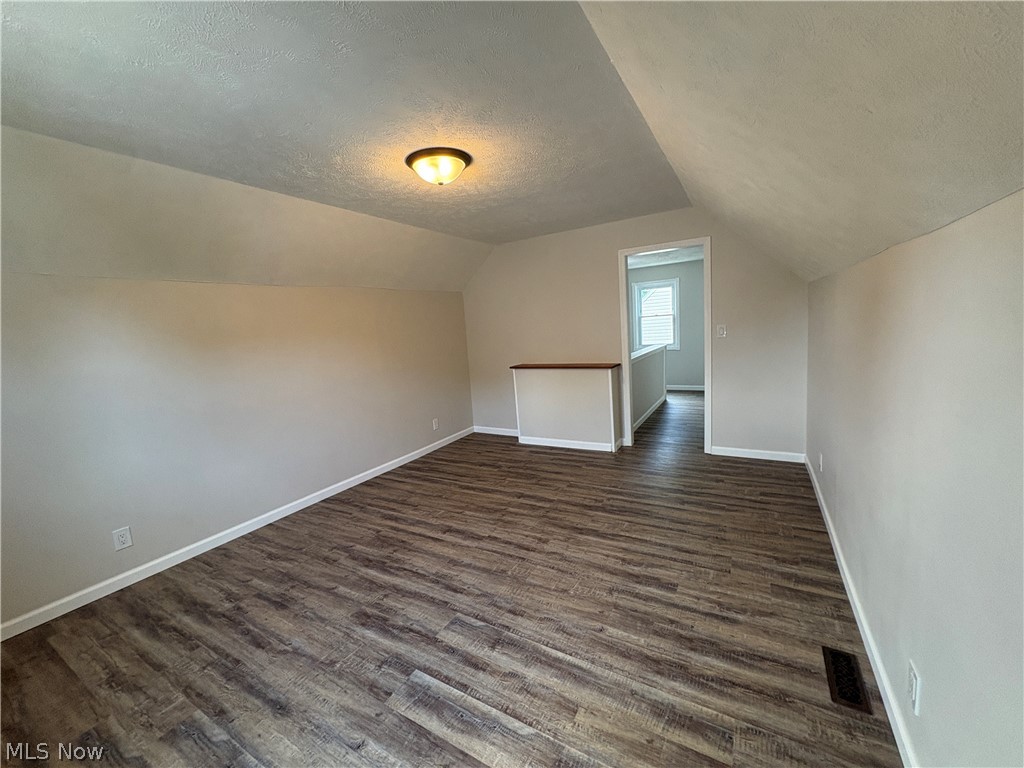 3007 Ingleside Drive Parma OH 44134
