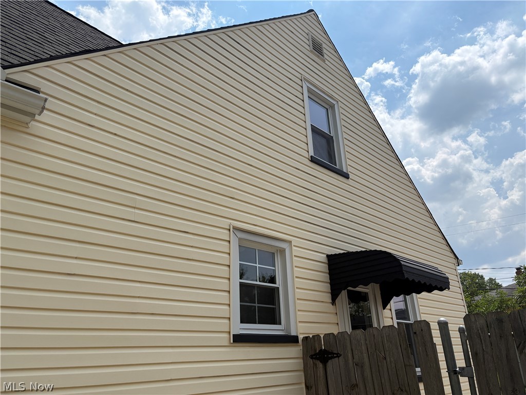 3007 Ingleside Drive Parma OH 44134