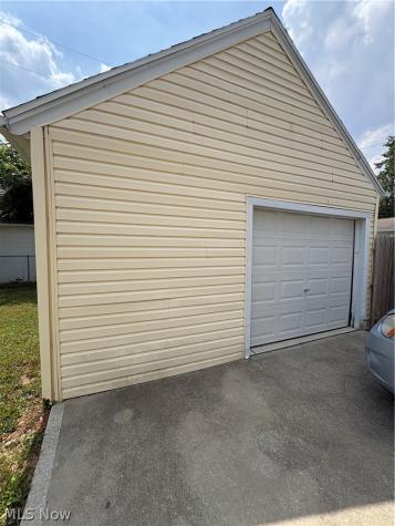 3007 Ingleside Drive Parma OH 44134
