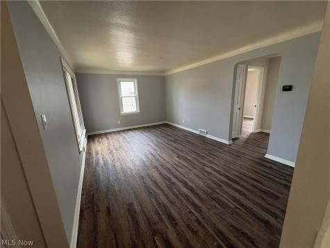 3007 Ingleside Drive Parma OH 44134