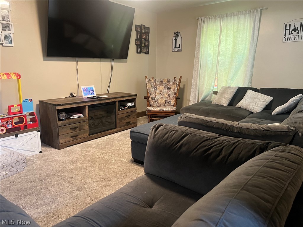 3884 Dobbins Road Poland OH 44514