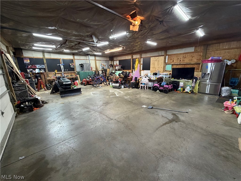3884 Dobbins Road Poland OH 44514