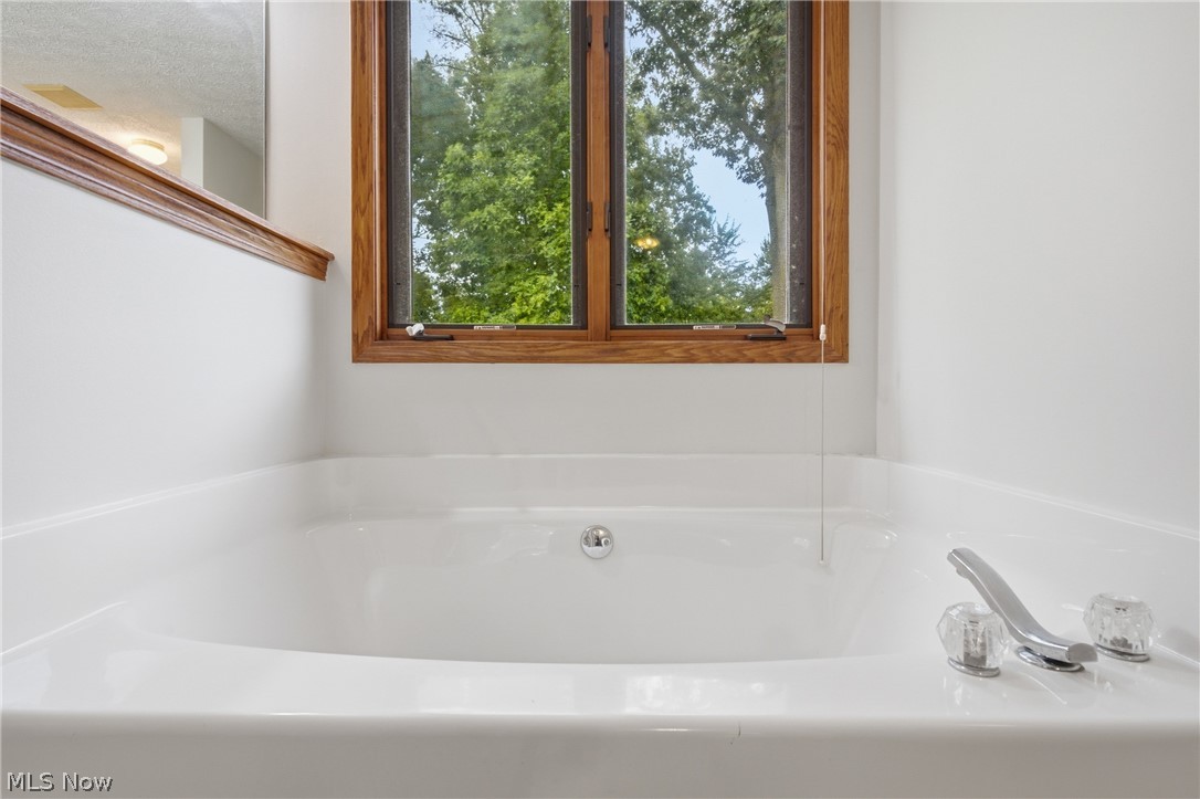2817 Alling Drive Twinsburg OH 44087