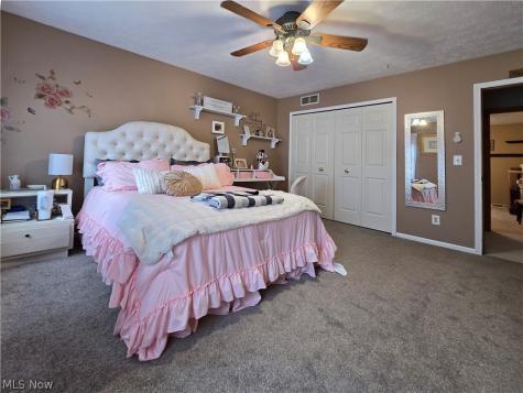 2867 Mapleview Lane Avon OH 44011