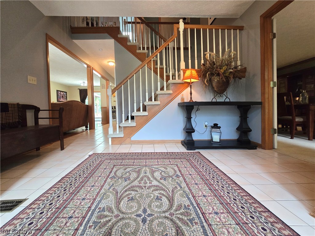 2867 Mapleview Lane Avon OH 44011