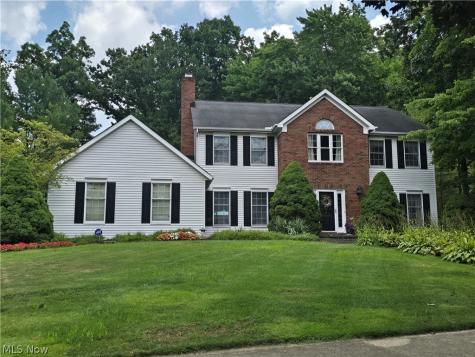 2867 Mapleview Lane Avon OH 44011