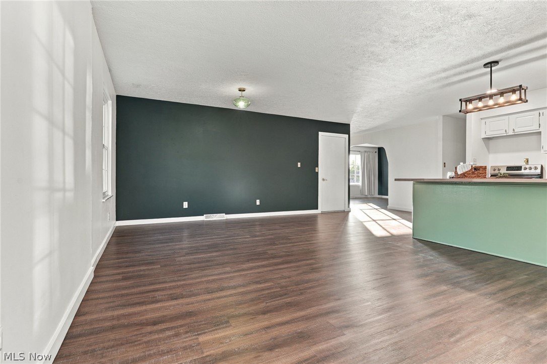 814 3rd Street NE New Philadelphia OH 44663