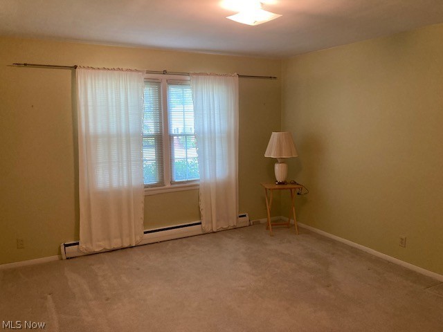 8770 Squirrel Hill Warren OH 44484