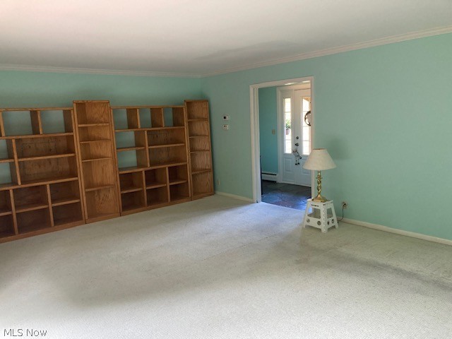 8770 Squirrel Hill Warren OH 44484
