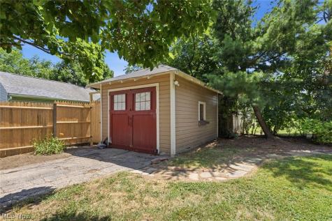4111 Spokane Avenue Cleveland OH 44109