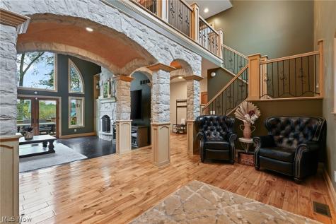 2942 Torrey Pines Circle NW Canton OH 44708