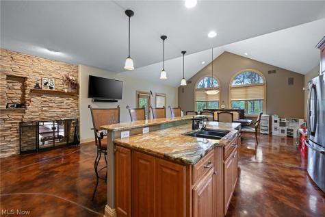 2942 Torrey Pines Circle NW Canton OH 44708