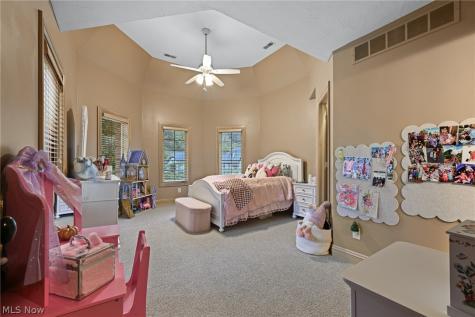 2942 Torrey Pines Circle NW Canton OH 44708