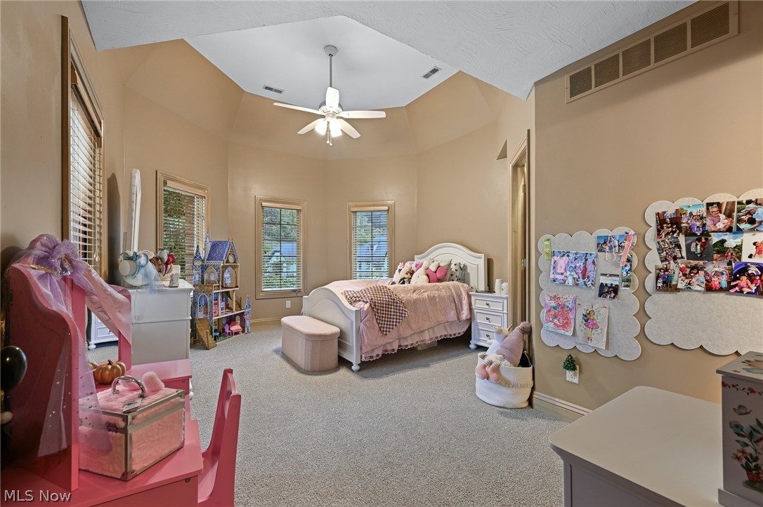 2942 Torrey Pines Circle NW Canton OH 44708