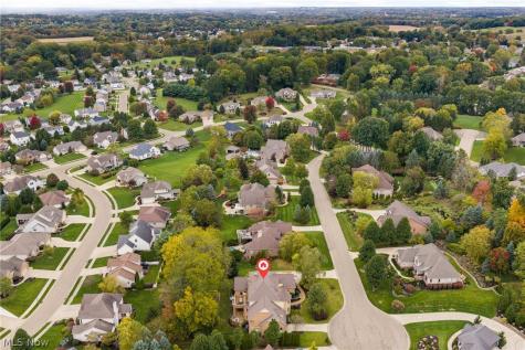 2942 Torrey Pines Circle NW Canton OH 44708