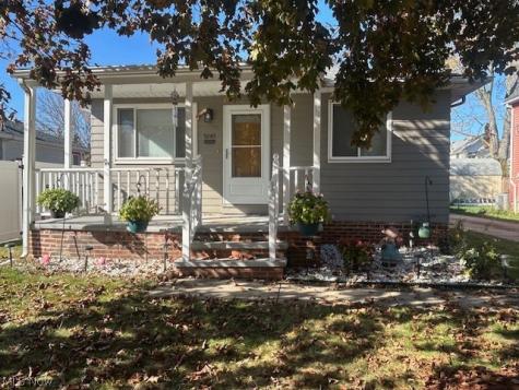 5240 W 151st Street Brook Park OH 44142