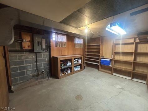 5240 W 151st Street Brook Park OH 44142