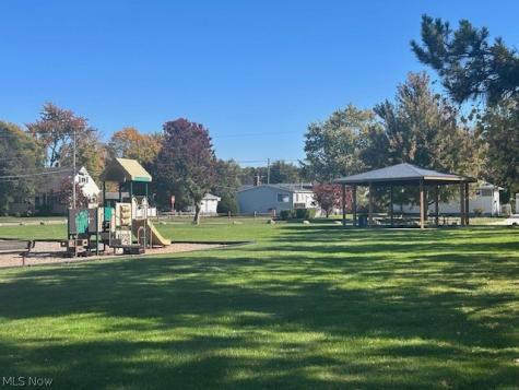 5240 W 151st Street Brook Park OH 44142