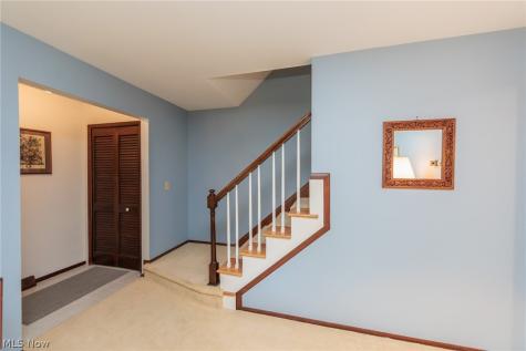 457 Edgewood Circle Berea OH 44017