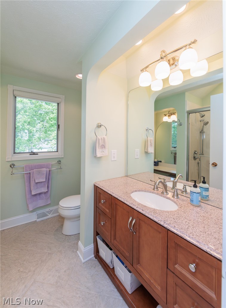 457 Edgewood Circle Berea OH 44017