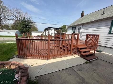 1061 Bell Court Elyria OH 44035