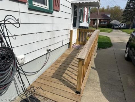 1061 Bell Court Elyria OH 44035
