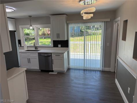 3045 Endicott Way Silver Lake OH 44224