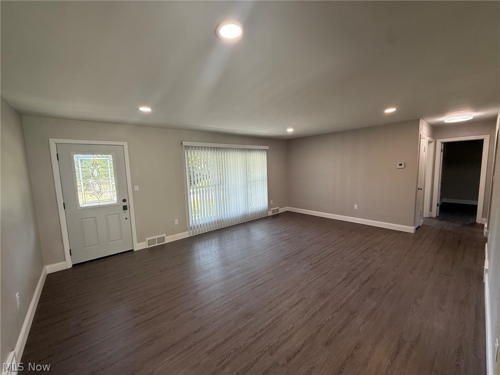 3045 Endicott Way Silver Lake OH 44224