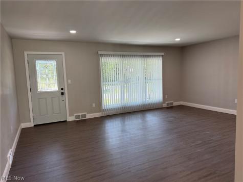 3045 Endicott Way Silver Lake OH 44224