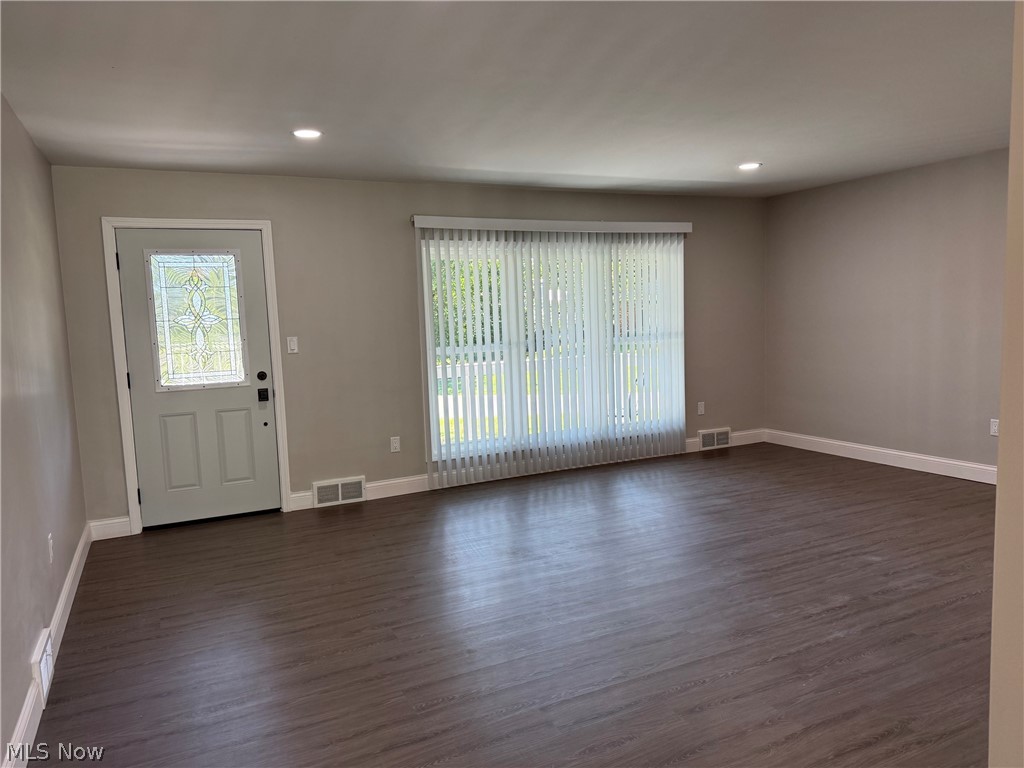 3045 Endicott Way Silver Lake OH 44224
