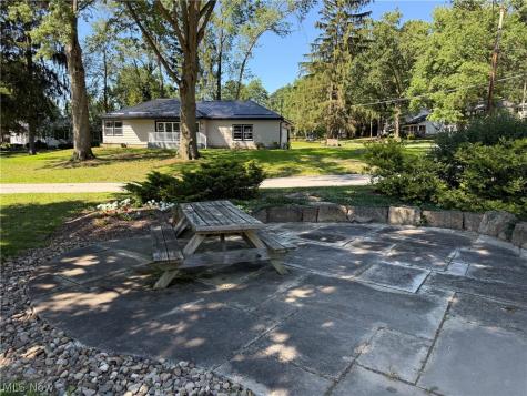 3045 Endicott Way Silver Lake OH 44224