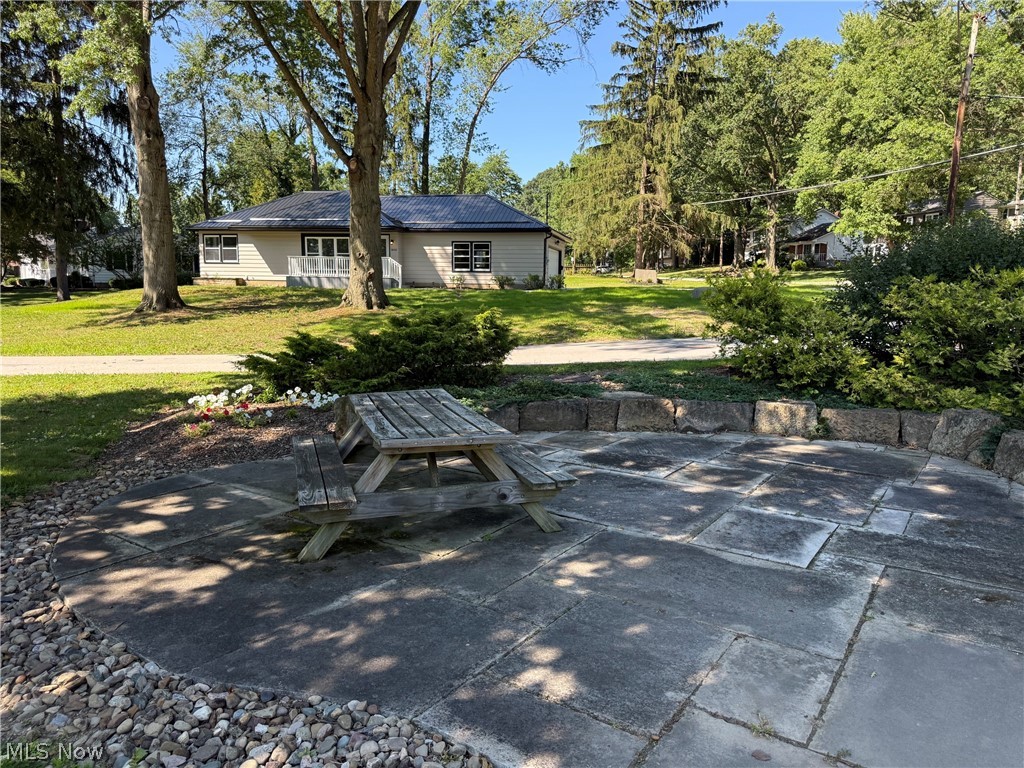 3045 Endicott Way Silver Lake OH 44224