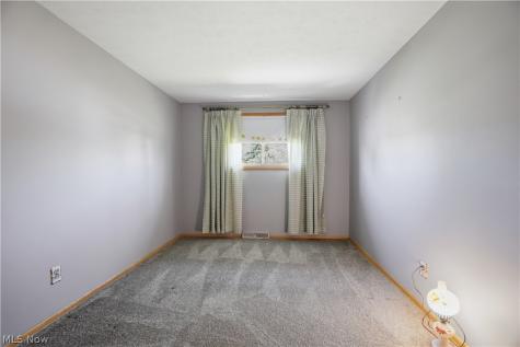 26670 Fairfax Lane North Olmsted OH 44070