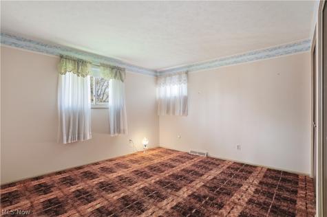26670 Fairfax Lane North Olmsted OH 44070