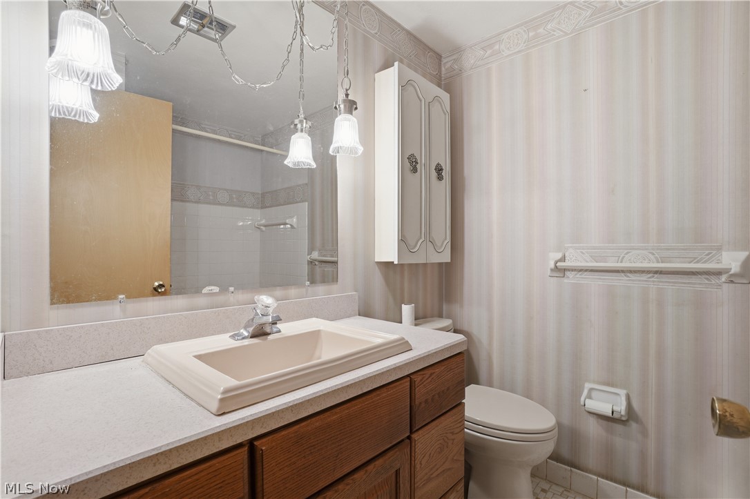 26670 Fairfax Lane North Olmsted OH 44070