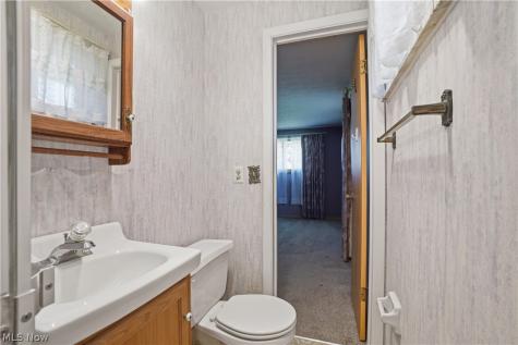 26670 Fairfax Lane North Olmsted OH 44070