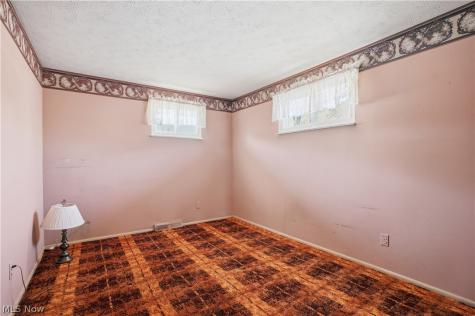 26670 Fairfax Lane North Olmsted OH 44070