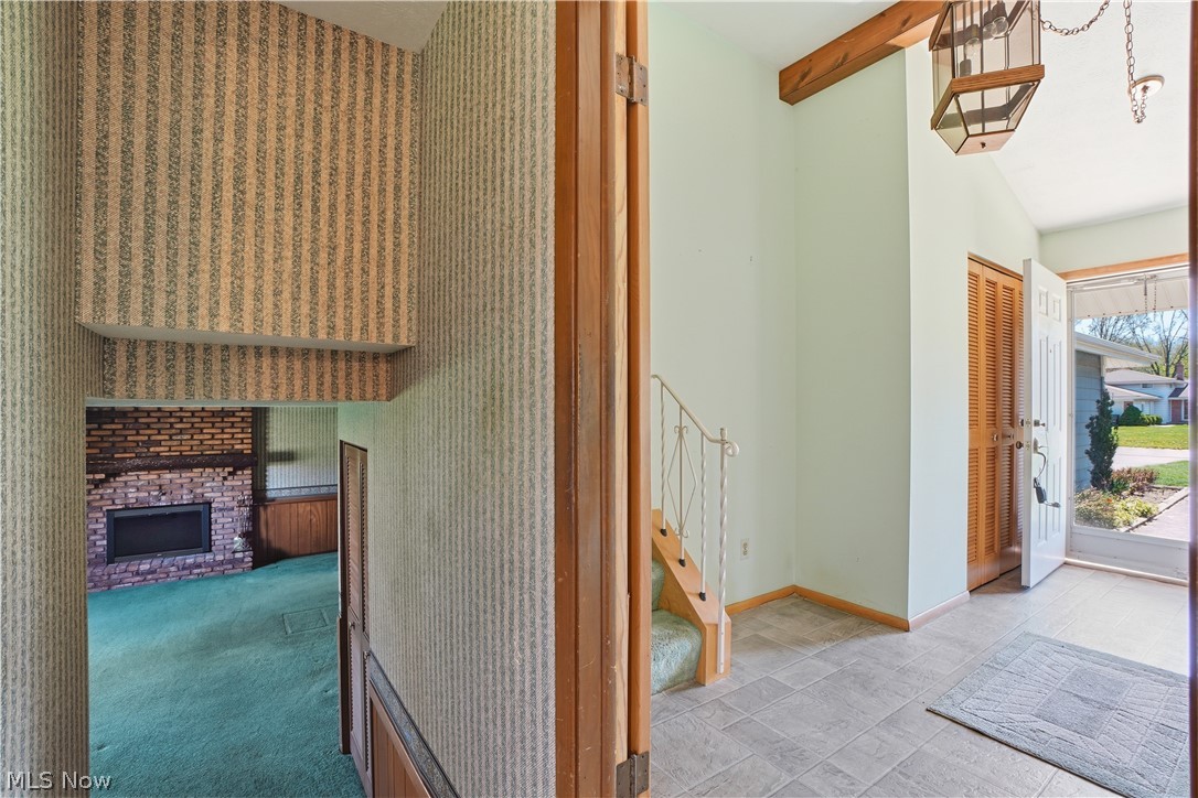26670 Fairfax Lane North Olmsted OH 44070